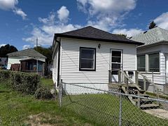 711 Brodie Street N, Thunder Bay, ON P7C 3T8