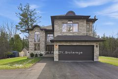 152 Wilbert Cox Drive, Carp - Huntley Ward, ON K0A 1L0