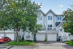 78 Castlegreen Private 100, Hunt Club - South Keys and Area, ON K1T 3N3
