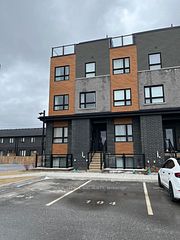6705 Cropp Street 104, Niagara Falls, ON L2E 0C1