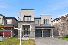 19 Kenesky Drive, Hamilton, ON L8B 1Y2