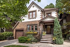 78 Paisley Avenue N, Hamilton, ON L8S 4G9