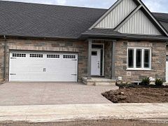 45 Dorchester Boulevard 32, St. Catharines, ON L2M 0C4