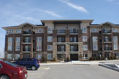 67 Kingsbury Square 413, Guelph, ON N1L 0L3