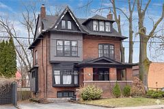 103 Sherman Avenue S, Hamilton, ON L8M 2P8