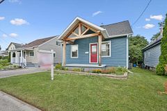 131 Norfolk Avenue, Cambridge, ON N1R 3V3