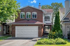 1879 Belcourt Boulevard, Orleans - Convent Glen and Area, ON K1C 4N3