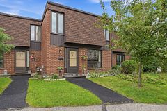 890 Cahill Drive W #4, Hunt Club - Windsor Park Village and Area, ON K1V 9A4