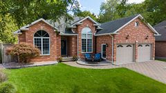 176 Optimist Park Drive, London South, ON N6K 4M2