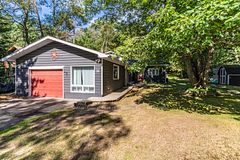 26 Sugar Maple Lane, Huntsville, ON P0B 1L0