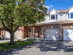 21 Grenadier Way, Barrhaven, ON K2J 4L3