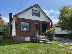 132 Northern Avenue, Thunder Bay, ON P7C 2V5