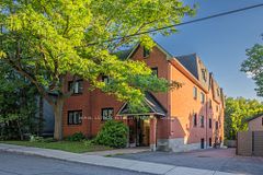 222 Russell Avenue 103, Lower Town - Sandy Hill, ON K1N 7X5