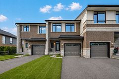 132 Larimar Circle, Blossom Park - Airport and Area, ON K1X 0B7