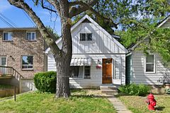 70 Ward Avenue, Hamilton, ON L8S 2E9