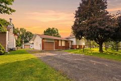 21 Maitland Street, Stittsville - Munster - Richmond, ON K0A 2Z0