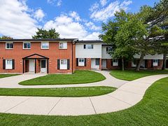 516 Sunnydale Place E, Waterloo, ON N2L 4T1