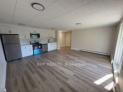 4422 Huron Street 406, Niagara Falls, ON L2E 7C8