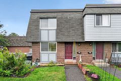 2998 Fairlea Crescent, Hunt Club - South Keys and Area, ON K1V 8T7