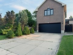 43 Falconridge Drive, Hamilton, ON L9B 2P3
