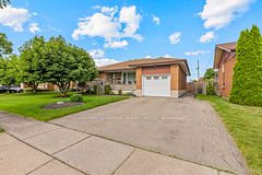 54 Classic Avenue, Welland, ON L3B 1P5