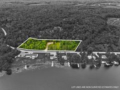 106 Golf Course Road, Magnetawan, ON P0A 1P0