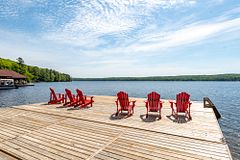 12 Bigwin Island 307, Lake of Bays, ON P0B 1A0