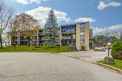 6 Shettleston Drive 302, Cambridge, ON N3H 5E7