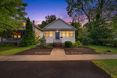 22 Mildred Avenue, St. Catharines, ON L2R 6J1