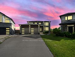 2217 Wateroak Drive, London North, ON N6G 5B4