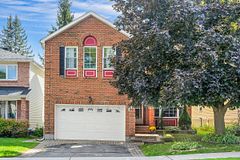41 Morgans Grant Way, Kanata, ON K2E 2E8