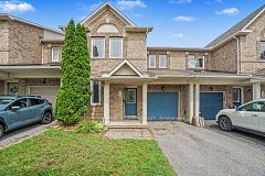 13 Stoneleigh Street, Barrhaven, ON K2G 7A2