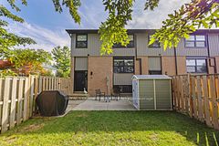 105 Andover Drive 26, London South, ON N6J 4B1
