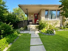 54 Frontenac Road A, London South, ON N5Z 3Y6