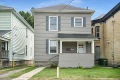 122 Centre Street 2, St. Thomas, ON N5R 2Z9