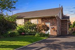 50 Adis Avenue, Hamilton, ON L9C 6V3