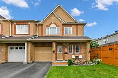 7 Karendale Street, Barrhaven, ON K2G 6V7