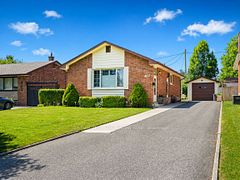 407 Vermont Avenue, London South, ON N5Z 3E4