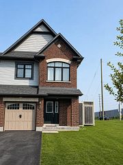55 Fallengale Crescent, Kanata, ON K2T 0K9