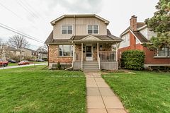 220 Cowley Avenue, Tunneys Pasture and Ottawa West, ON K1Y 0G9