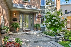 605 Brookridge Crescent, Orleans - Cumberland and Area, ON K4A 1Z6