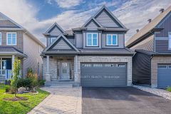 43 Cento Way, Stittsville - Munster - Richmond, ON K2S 0W4