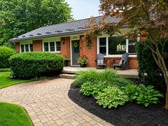 296 Progreston Road, Hamilton, ON L0R 1H1