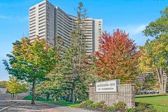 1081 Ambleside Drive 1009, Woodroffe, ON K2B 8C8