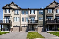 526 Clemency Crescent, Barrhaven, ON K2J 6R7
