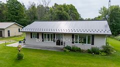 279 Munro Road, Tay Valley, ON K0H 2B0