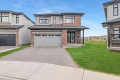 290 Turnbuckle Crescent, Barrhaven, ON K2J 7B7