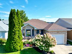 493 Joseph Street, Saugeen Shores, ON N0H 2C2