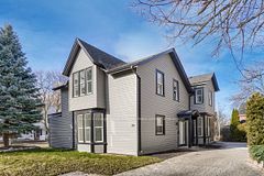 39 Welland Avenue 2, St. Catharines, ON L2R 2M4