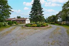 3382 Carp Road, Carp - Huntley Ward, ON K0A 1L0